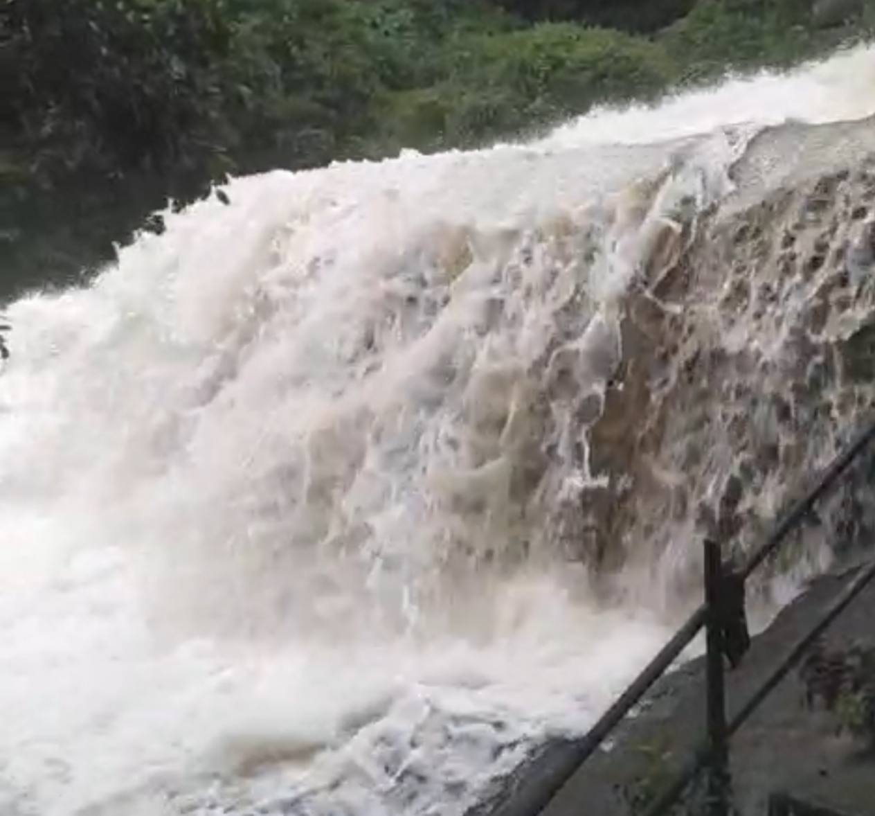 Kovai Kutralam Closed Tomorrow as Heavy Rains Trigger Flash Floods